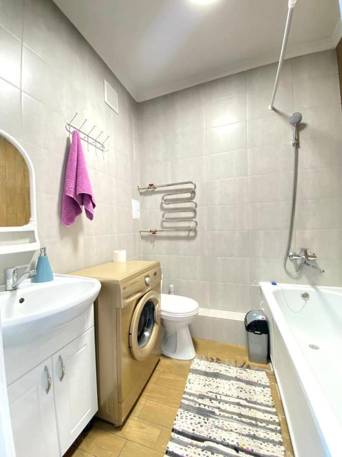 Medinahotelkz, #54, Вид На Закат, До Арбата 15 Мин Пешком, Halal Almaty Luaran gambar